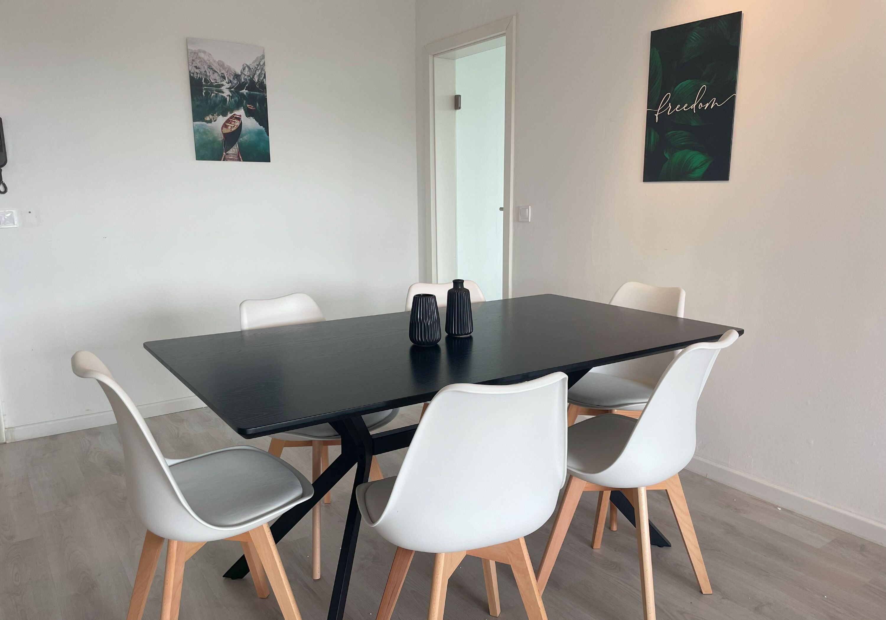 Monteur-Zimmer - Langenfeld (Mettmann) - Wohnungen in Ratingen