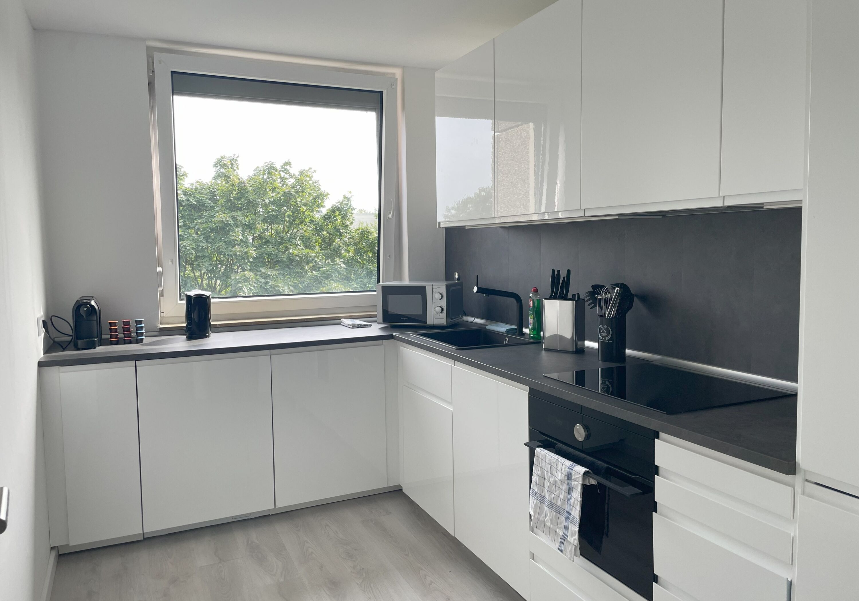 Monteur-Zimmer - Langenfeld (Mettmann) - Wohnungen in Ratingen