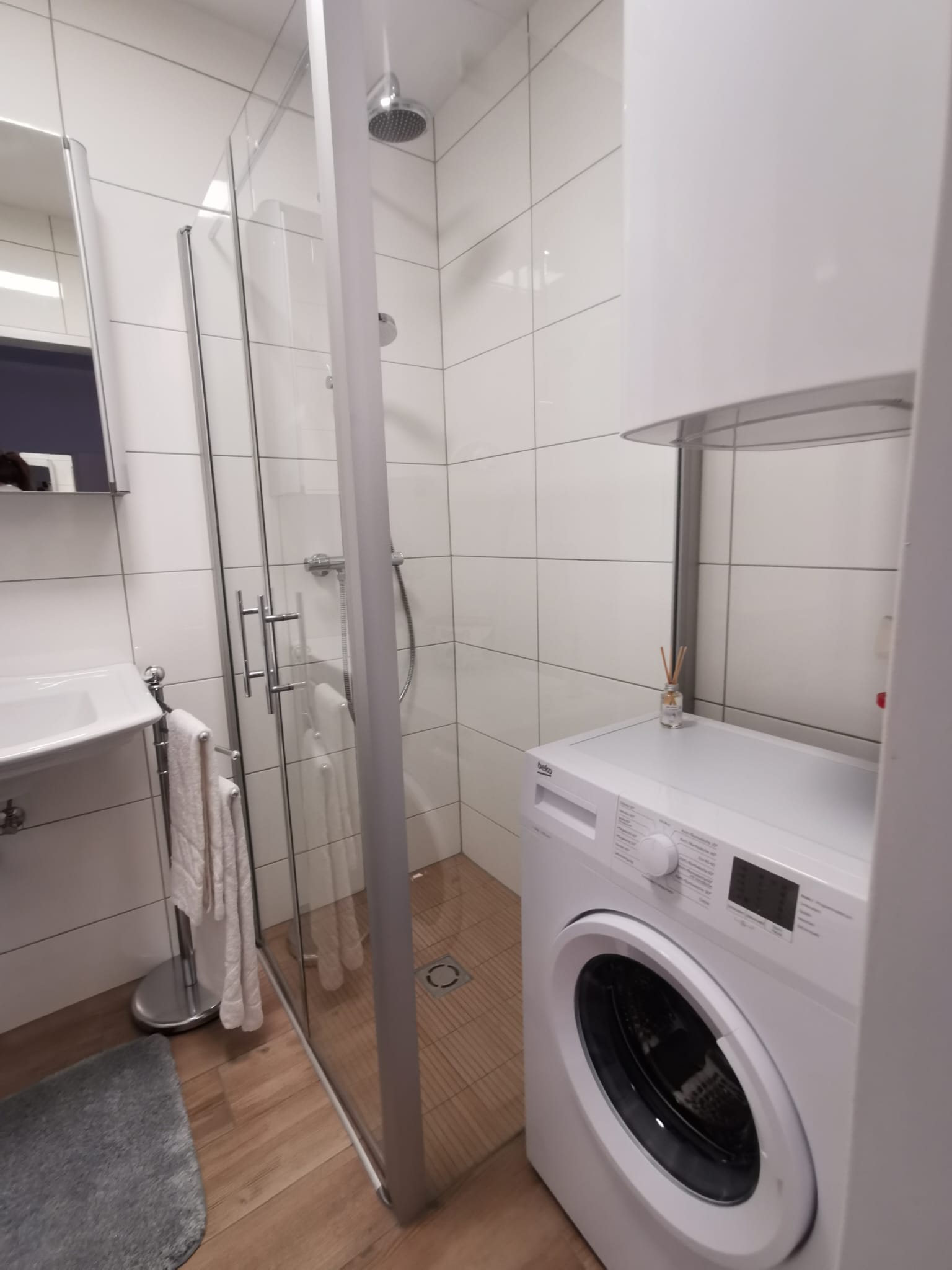 Monteur-Zimmer - Preis pro Nacht - Wernberg - Monteurzimmer Tschinowitscherweg Villach