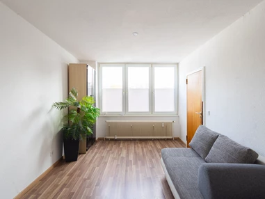 MonteurZimmer: Monteurwohnung in Ratingen – Platz für bis zu 9 Personen –