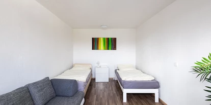 Monteur-Zimmer - Preis pro Nacht - Monteurwohnung in Ratingen – Platz für bis zu 9 Personen –