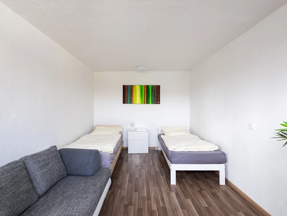 MonteurZimmer: Monteurwohnung in Ratingen – Platz für bis zu 9 Personen –