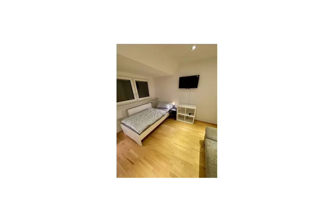 MonteurZimmer: Modern Apartment in Ratingen