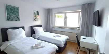 Monteur-Zimmer - Preis pro Nacht - 3 Zimmer Wohnung mit eigenem Eingang und Stellplatz