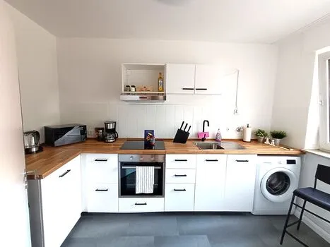 Monteur-Zimmer - Langenfeld (Mettmann) - 3 Zimmer Wohnung mit eigenem Eingang und Stellplatz