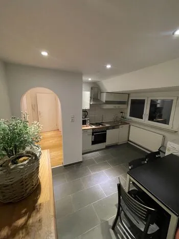 Monteur-Zimmer - Langenfeld (Mettmann) - Möblierte 2-Zimmer-Wohnung in Ratingen – Nähe DUS Flgh