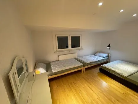 Monteur-Zimmer - Langenfeld (Mettmann) - Möblierte 2-Zimmer-Wohnung in Ratingen – Nähe DUS Flgh