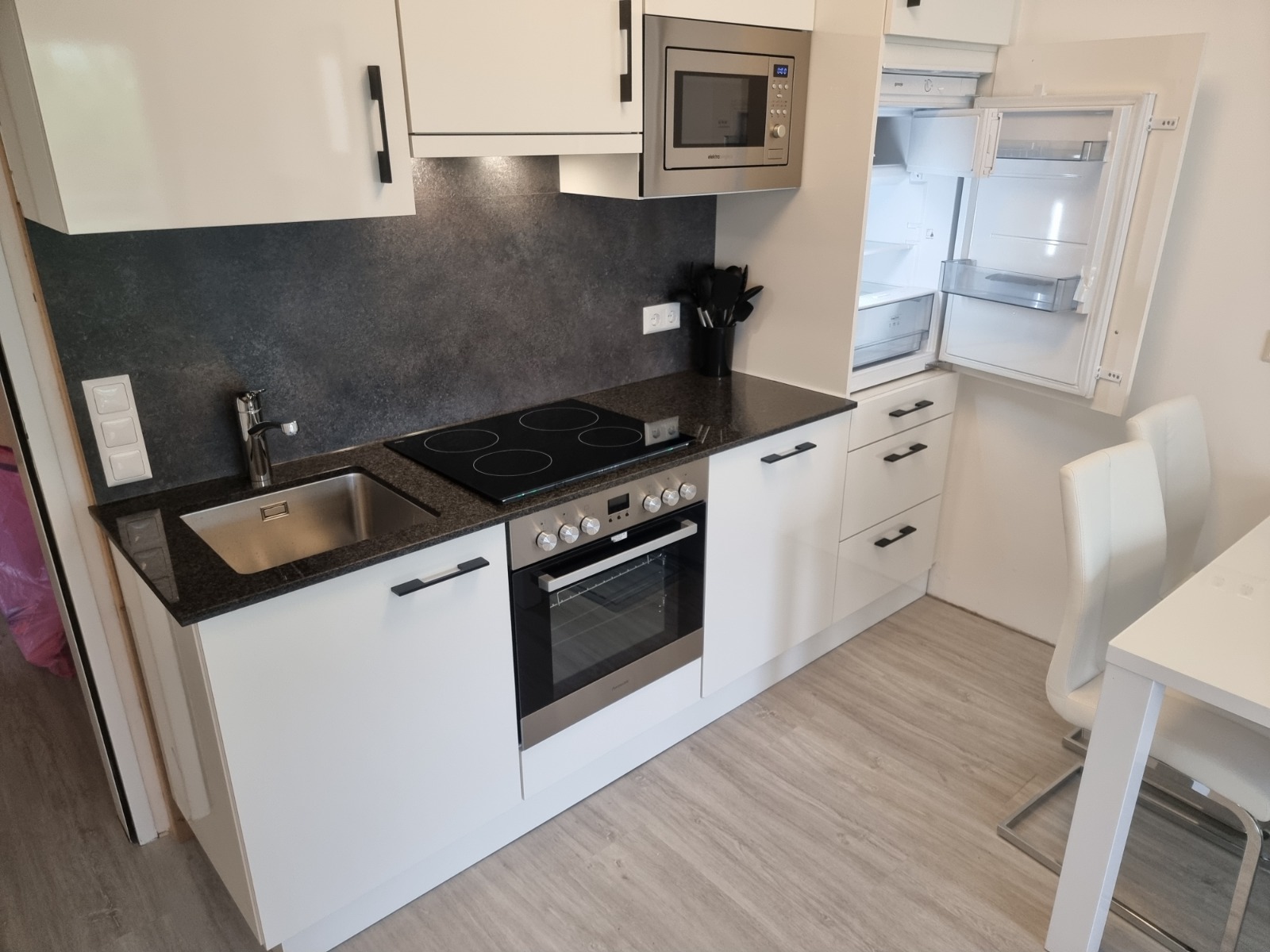 Monteur-Zimmer - Preis pro Nacht - Spittal an der Drau - Monteurzimmer Frühlingstraße Villach