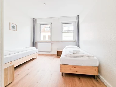 MonteurZimmer: Tolstov Apartment Monteurwohnungen - Komfort pur nach der Arbeit – Deine Monteurwohnung wartet!