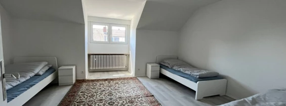 MonteurZimmer: HomeRent in Leverkusen