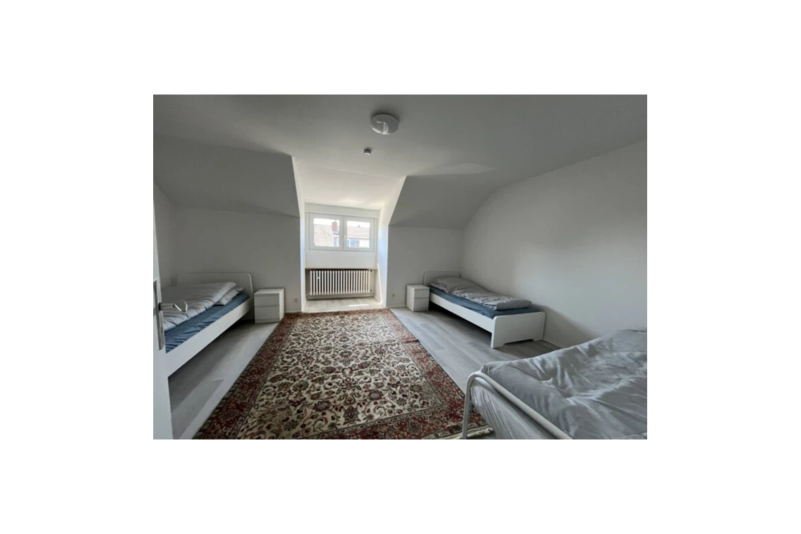MonteurZimmer: HomeRent in Leverkusen