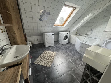 MonteurZimmer: Monteurzimmer mit viel Platz, 4Z mit 7B in 51379 Leverkusen