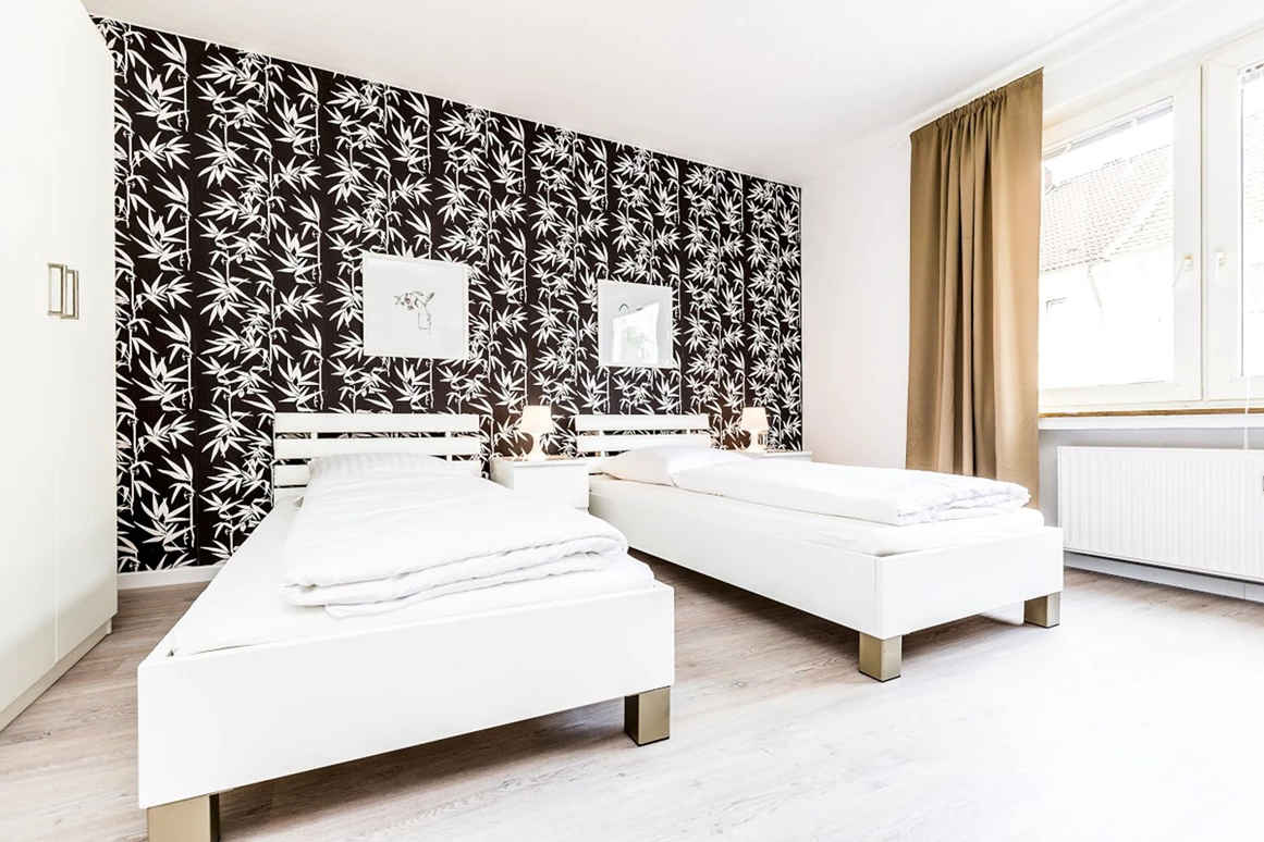 MonteurZimmer: HomeRent in Köln, rechtsrheinisch