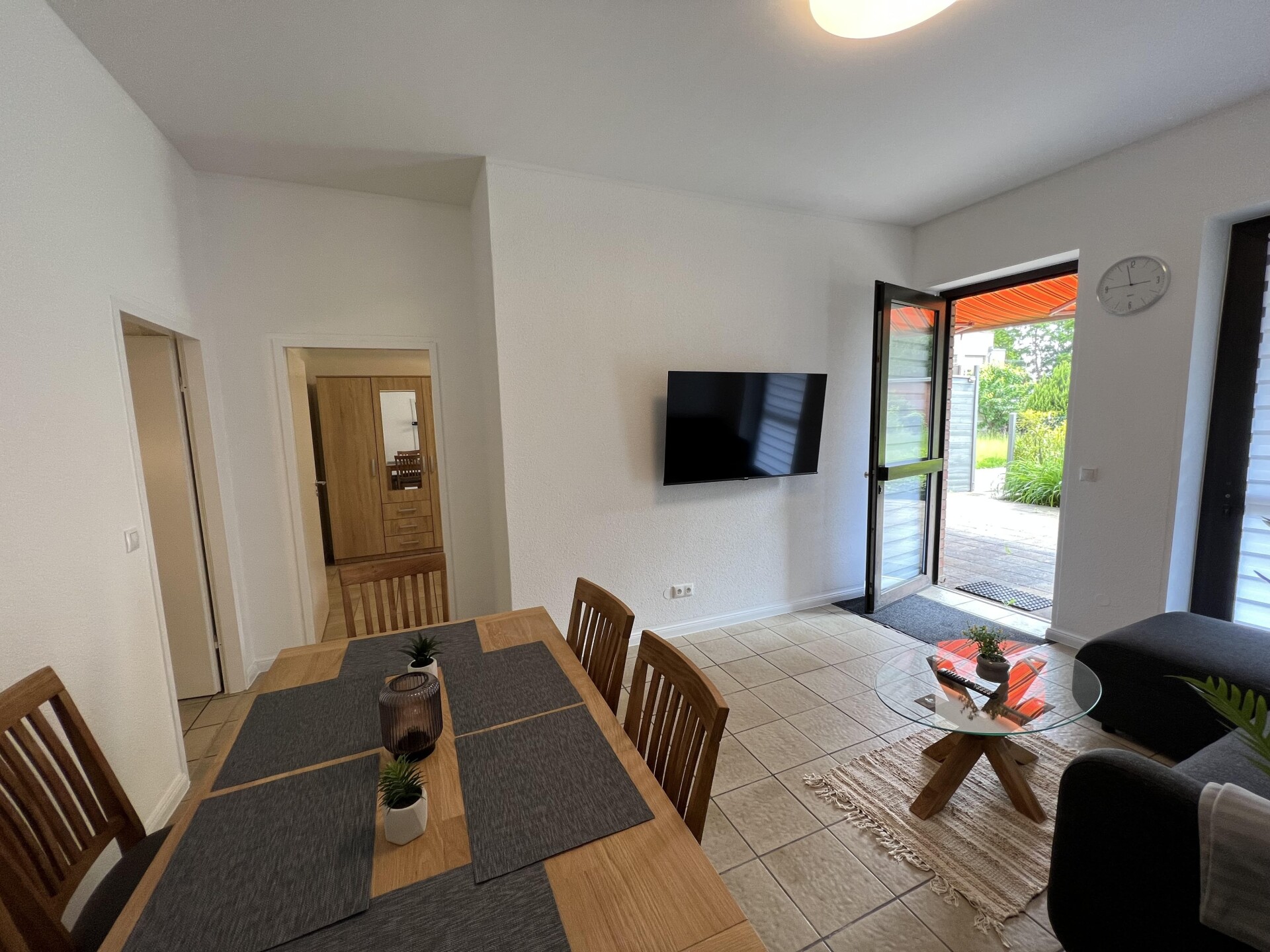 Monteur-Zimmer - Langenfeld (Mettmann) - Face-Apartments Köln/Frechen in 50226 Frechen