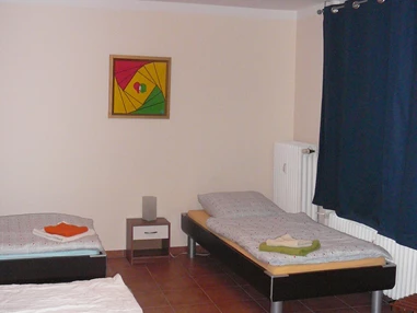 MonteurZimmer: fewovermittlungkoeln.de in 50679 Köln