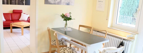MonteurZimmer: Ferienwohnung Domblick Herkenrath in 51429 Bergisch Gladbach