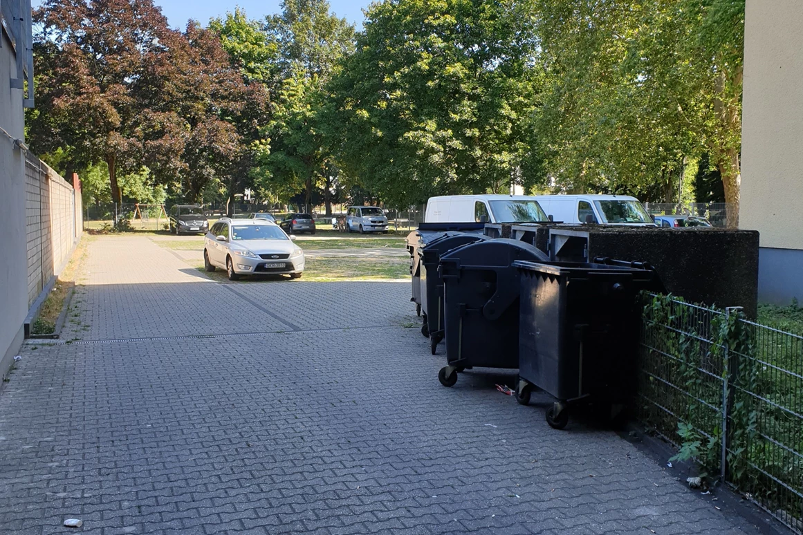 MonteurZimmer: Arbeiter Unterkünfte /Transporter ParkplätzeMowimy po polsku