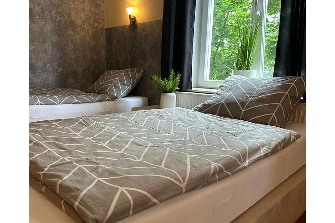 MonteurZimmer: Monteurwohnungen und Monteurzimmer in 50354 Hürth, Friedrich-Ebert-Straße in 50354 Hürth