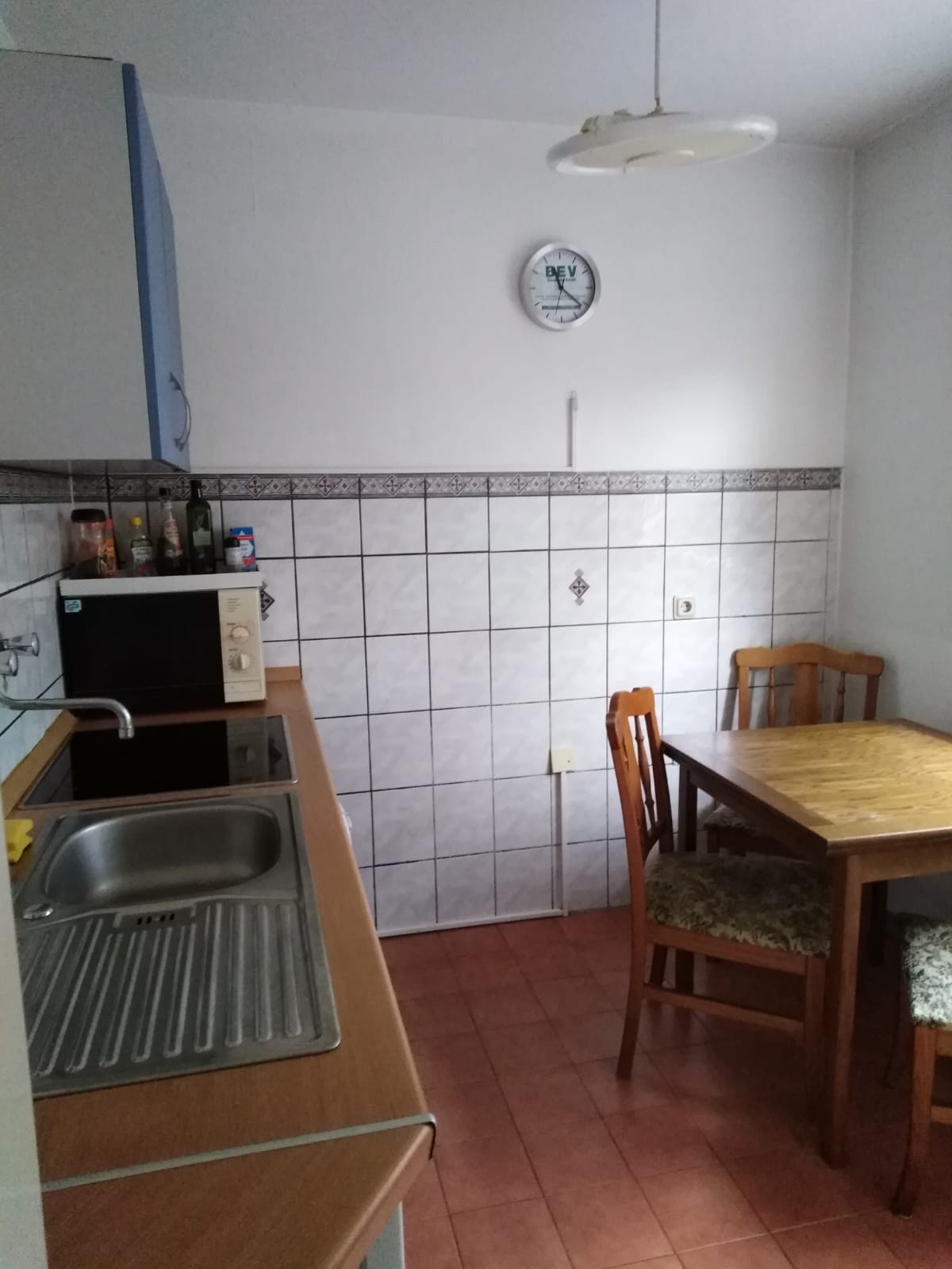 Monteur-Zimmer - Wesseling - Müller - Wohnungsvermietung - hwmkoeln@gmail.com in 51067 Köln