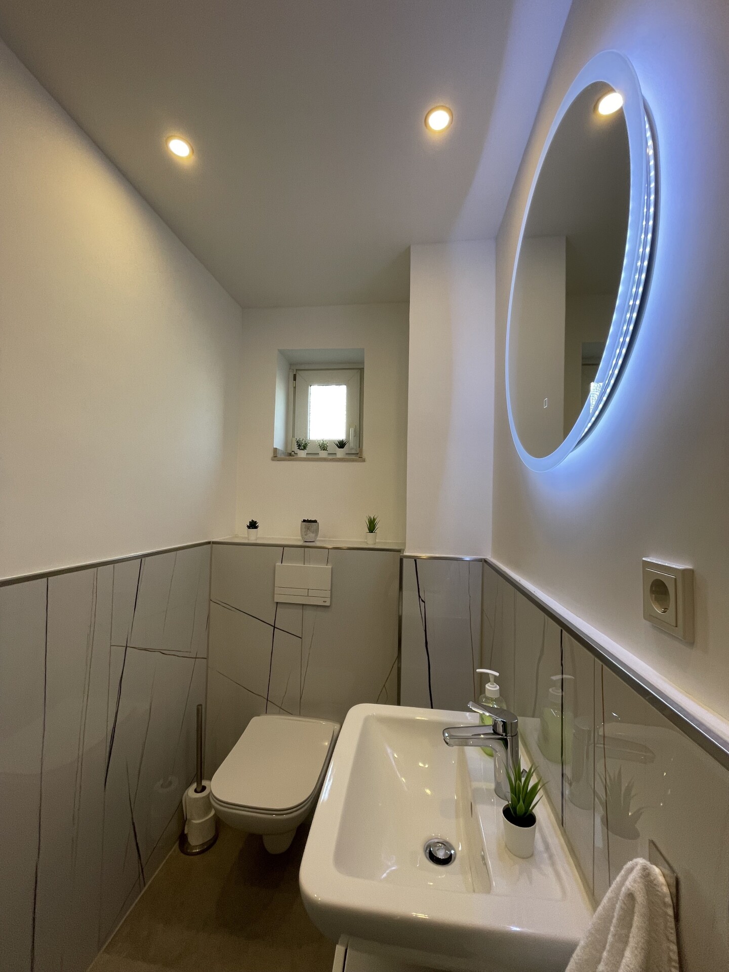 Monteur-Zimmer - Wesseling - HomesNRW - Köln | Bergisch Gladbach | Gummersbach | Remscheid in 51469 Bergisch Gladbach