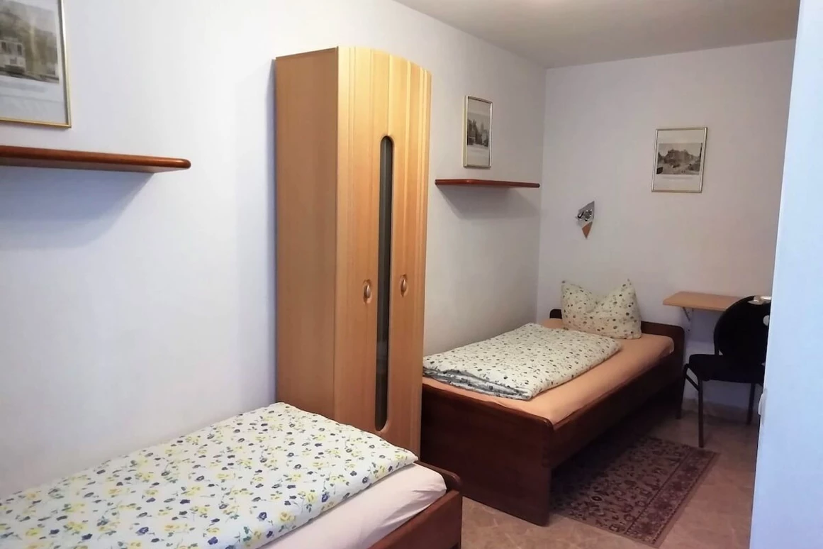 MonteurZimmer: Einzel- und Doppelzimmer in Köln