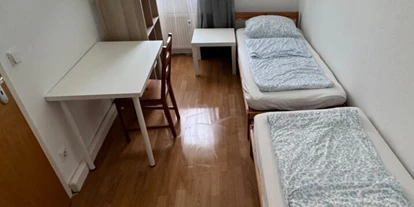 Monteur-Zimmer - Velbert - Hometime24 in Leverkusen Wlan inkl.