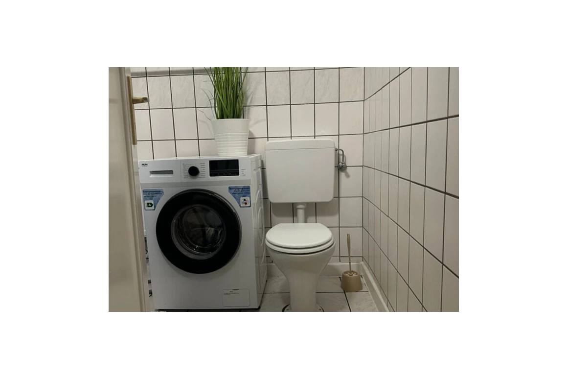 MonteurZimmer: Leverkusen Monteurzimmer flex-zimmer@web.de