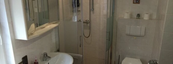 MonteurZimmer: Gemütliches Fachwerkhaus in Bornheim
