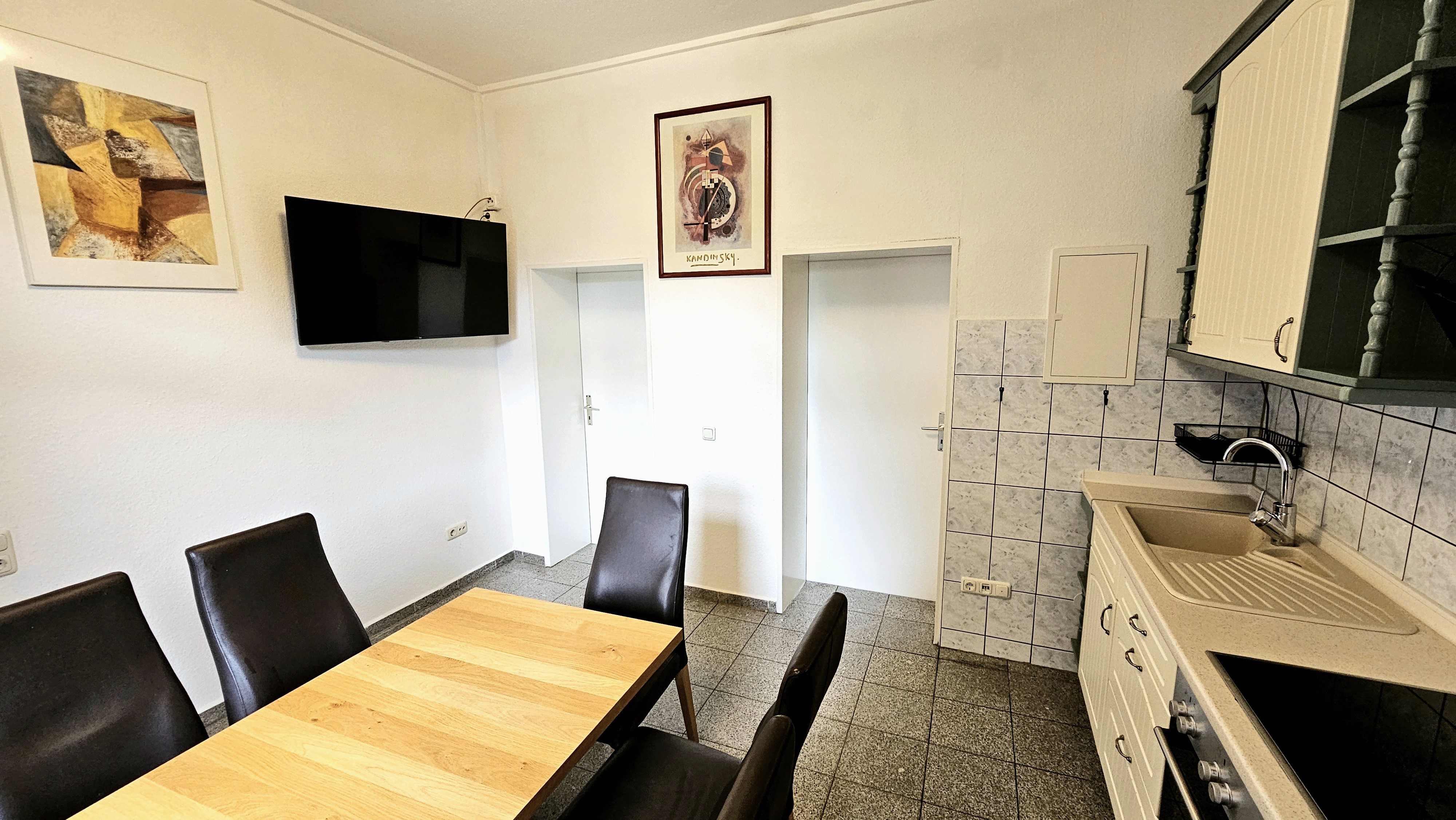 Monteur-Zimmer - Preis pro Nacht - Erkrath - Domspitze in 50825 Köln