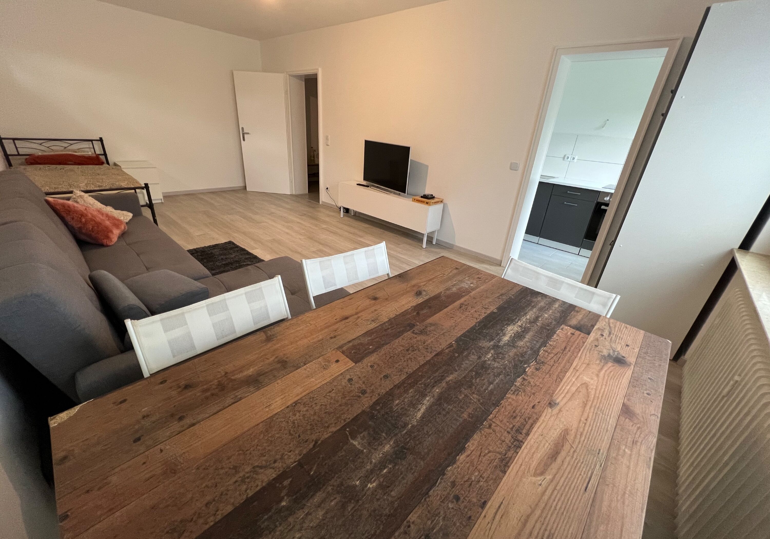 Monteur-Zimmer - Euskirchen - Monteurzimmer in Köln