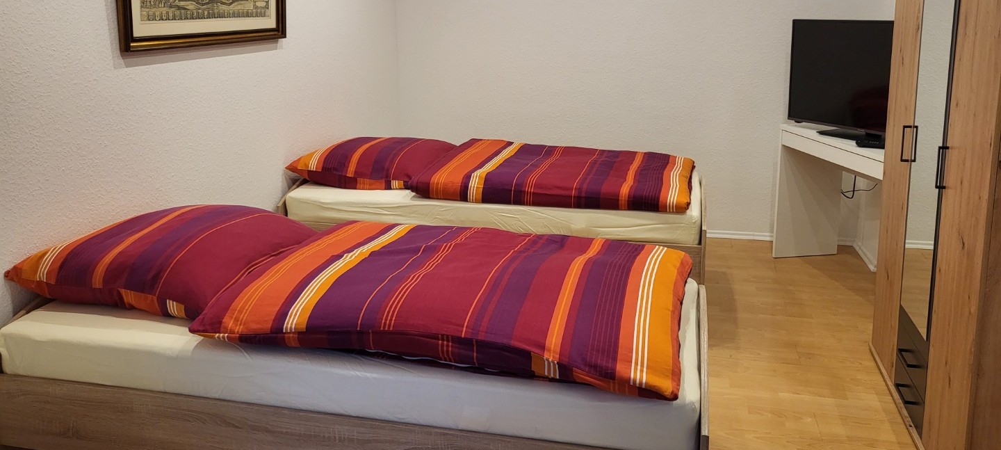 Monteur-Zimmer - Overath - Monteurzimmer rechtsrheinisch in 51069 Köln