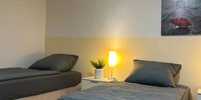 Monteur-Zimmer - Velbert - Komfort Wohnung Bad Küche Parkplatz WiFi
