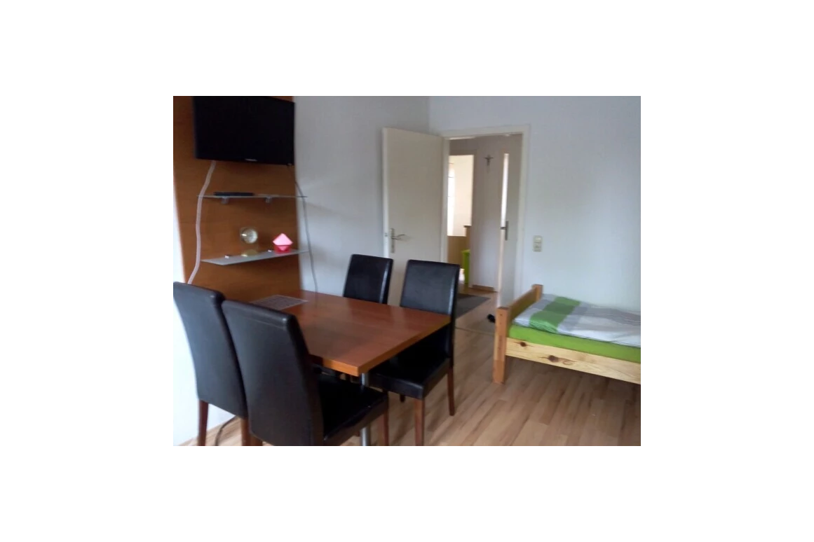 MonteurZimmer: Privatzimmer vor den Toren Kölns