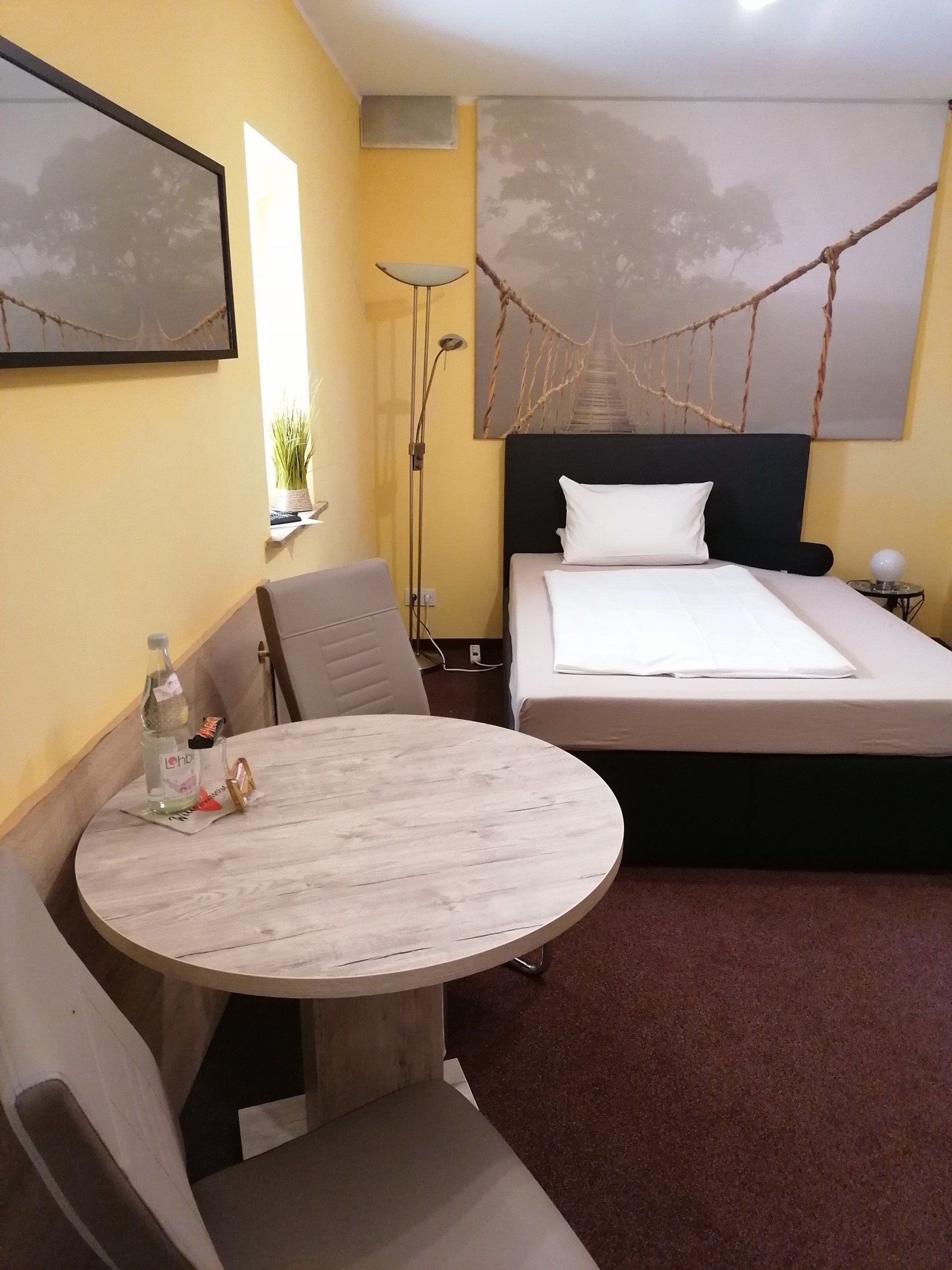 Monteur-Zimmer - Bergheim (Rhein-Erft-Kreis) - Pension Riverside