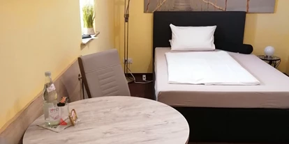 Monteur-Zimmer - Krefeld - Pension Riverside