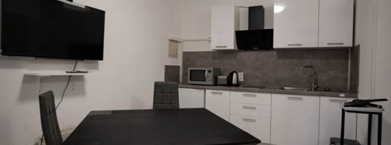 MonteurZimmer: Frühling Appartements