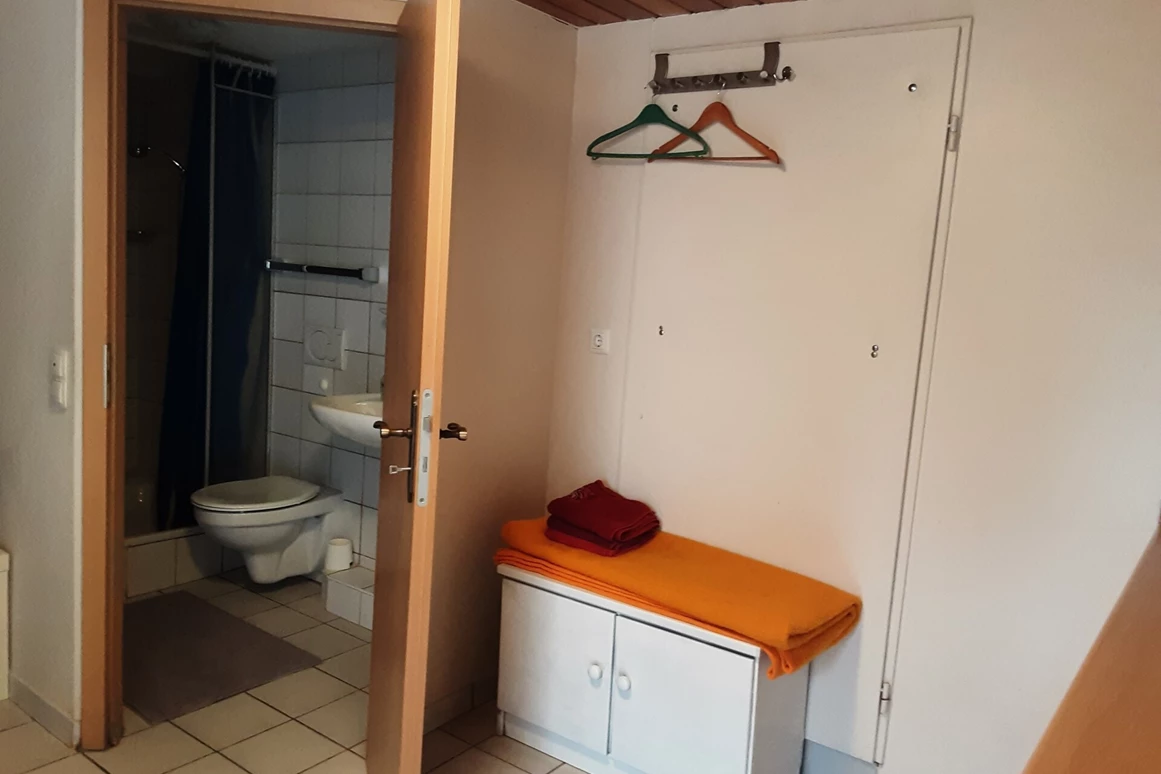 MonteurZimmer: Monteurzimmer Müller in 50996 Köln