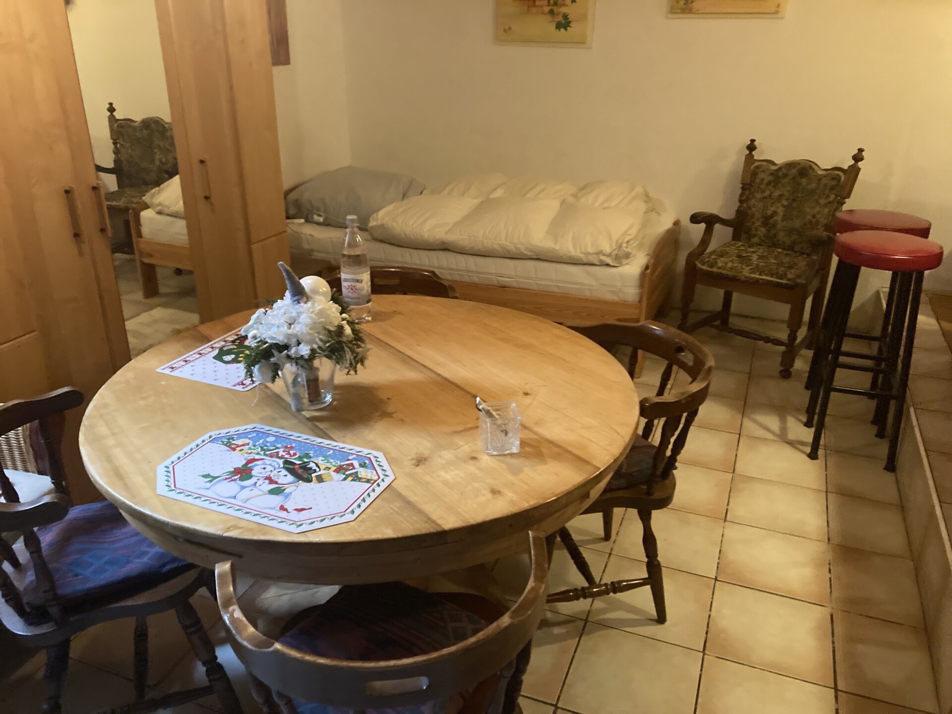 Monteur-Zimmer - Bergheim (Rhein-Erft-Kreis) - Monteurzimmer in Wesseling in 50389 Wesseling