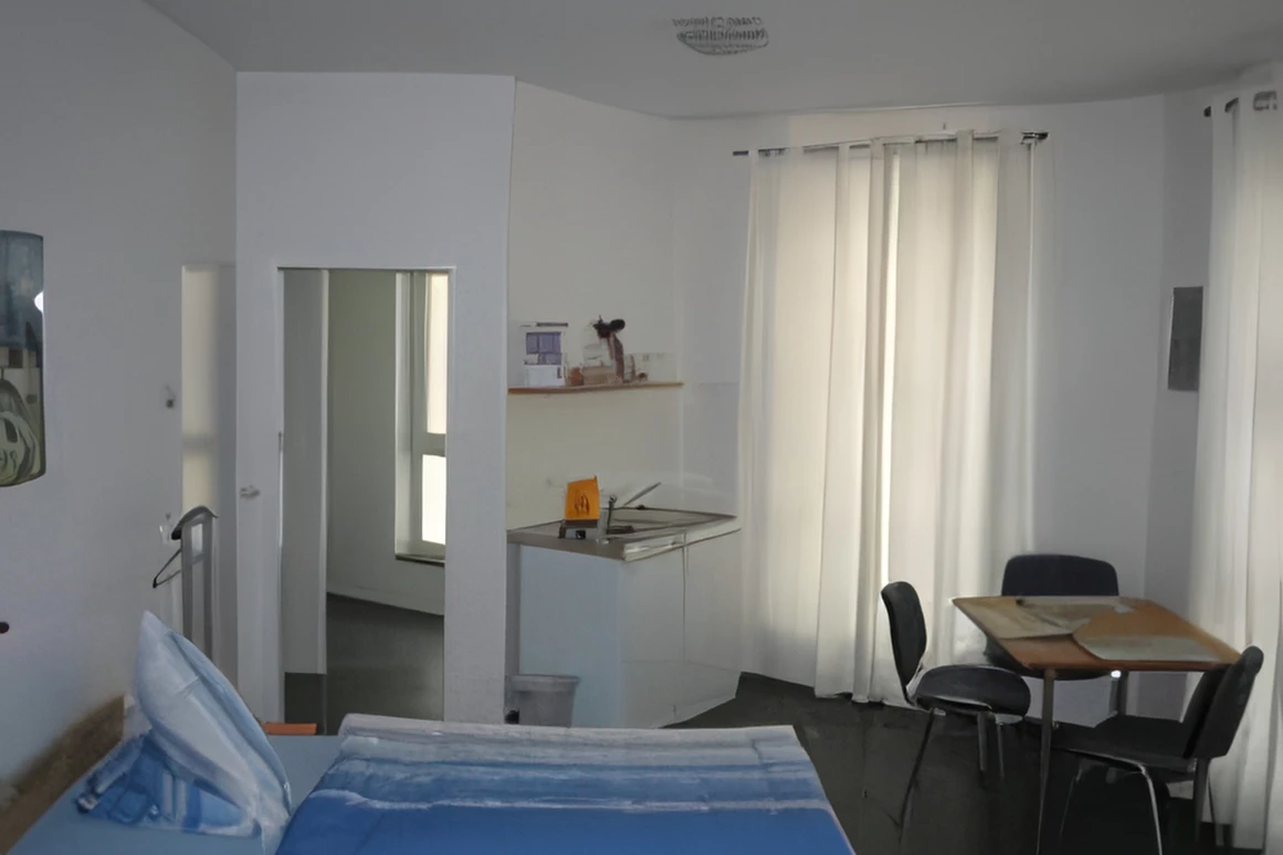 MonteurZimmer: Privatzimmer Winold in 50825 Köln