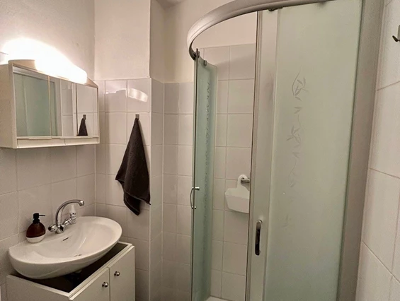 MonteurZimmer: Arbeiter Studio Graz