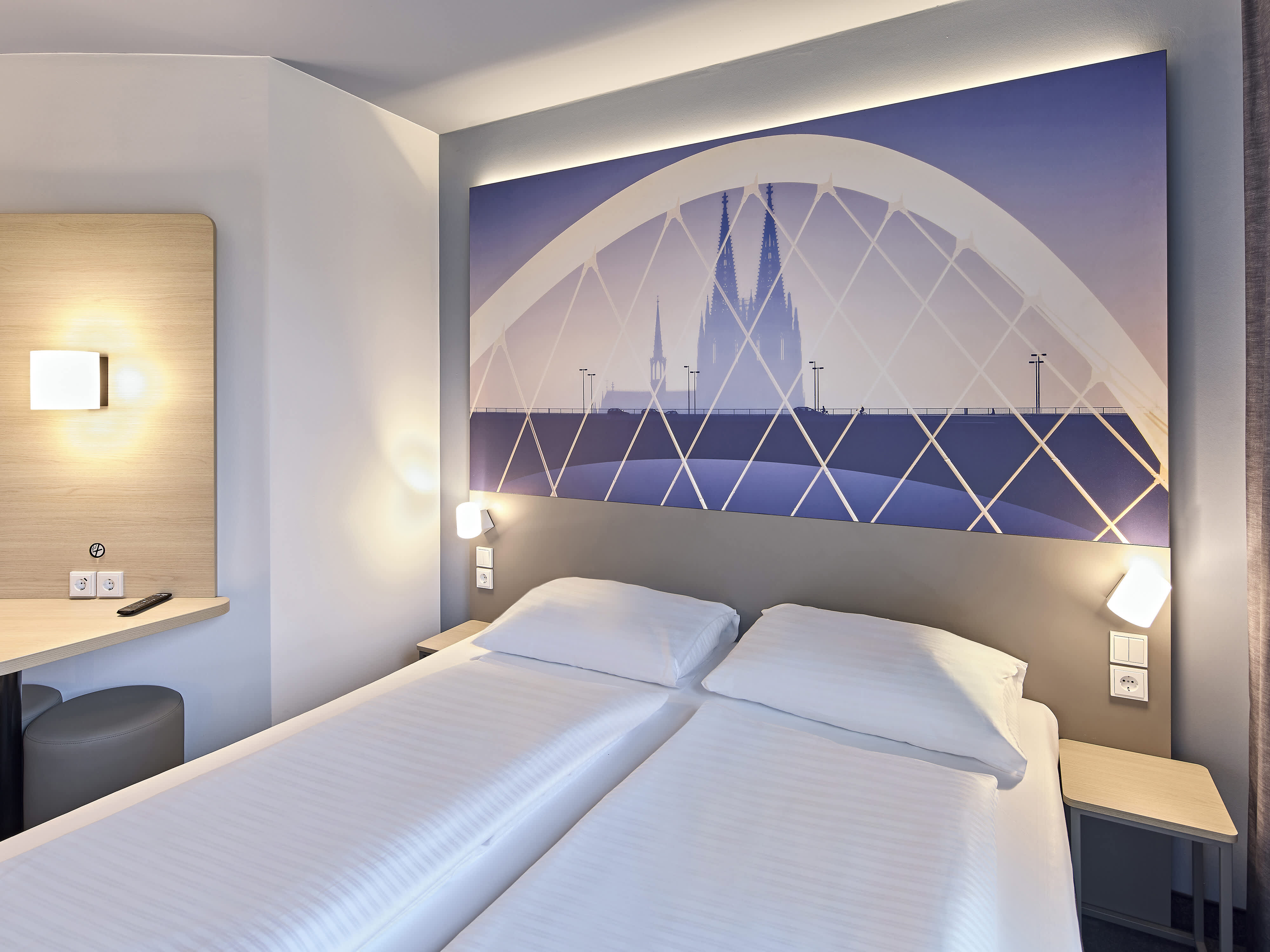 Monteur-Zimmer - Bergheim (Rhein-Erft-Kreis) - B&B HOTEL Köln-Messe