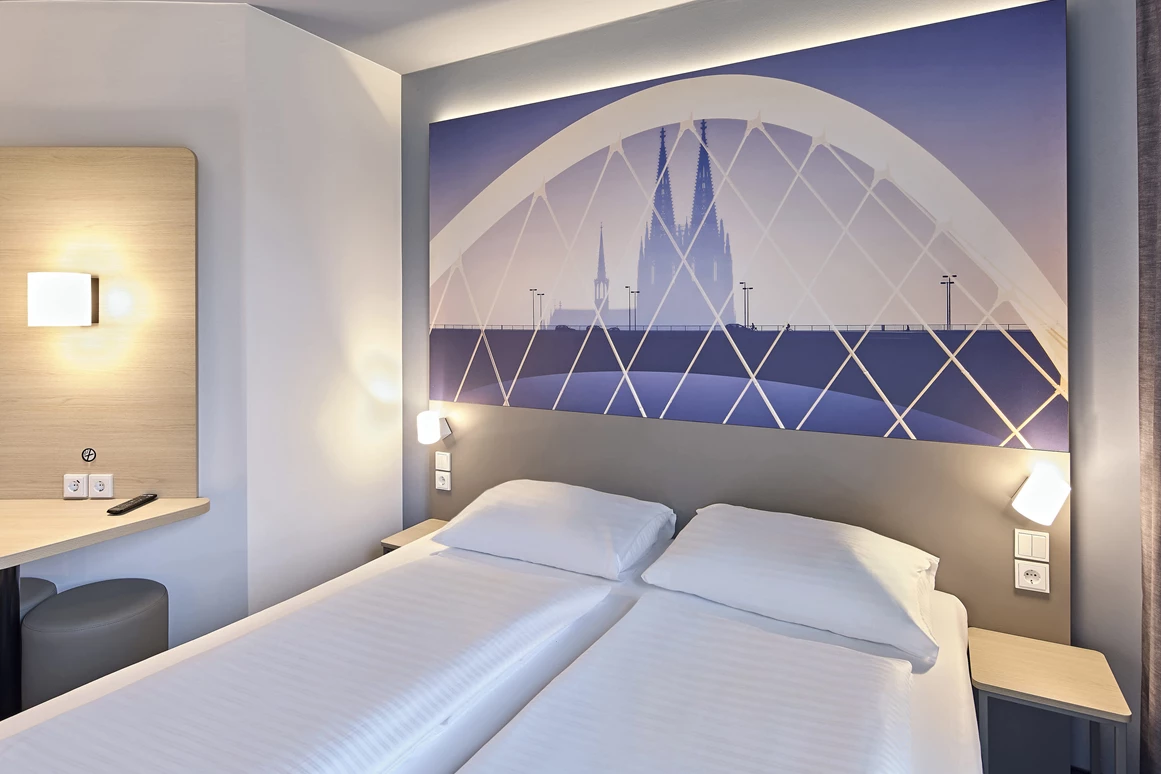 MonteurZimmer: B&B HOTEL Köln-Messe