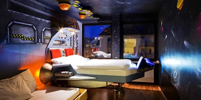 Monteur-Zimmer - Erkrath - die wohngemeinschaft • Café • Bar • Hostel • Meeting Spaces • Theater