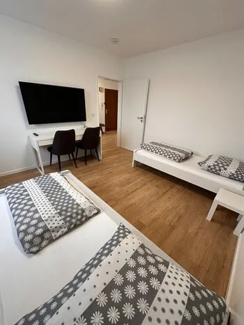 Monteur-Zimmer - Euskirchen - Madame Suite