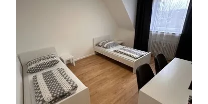 Monteur-Zimmer - Ratingen - Madame Suite