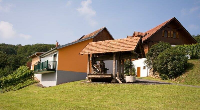 Monteur-Zimmer - Preis pro Nacht - Unterlamm (Unterlamm) - GÄSTEHAUS & WEINHOF RADL SABINE UND CHRISTIAN