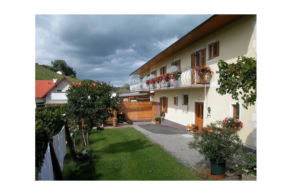 MonteurZimmer: Winzerhof Klöckl