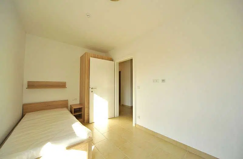 Monteur-Zimmer - Colditz - Monteurzimmer Chemnitz mit Einzelbetten, Küchen, WIFI & Parkplatz