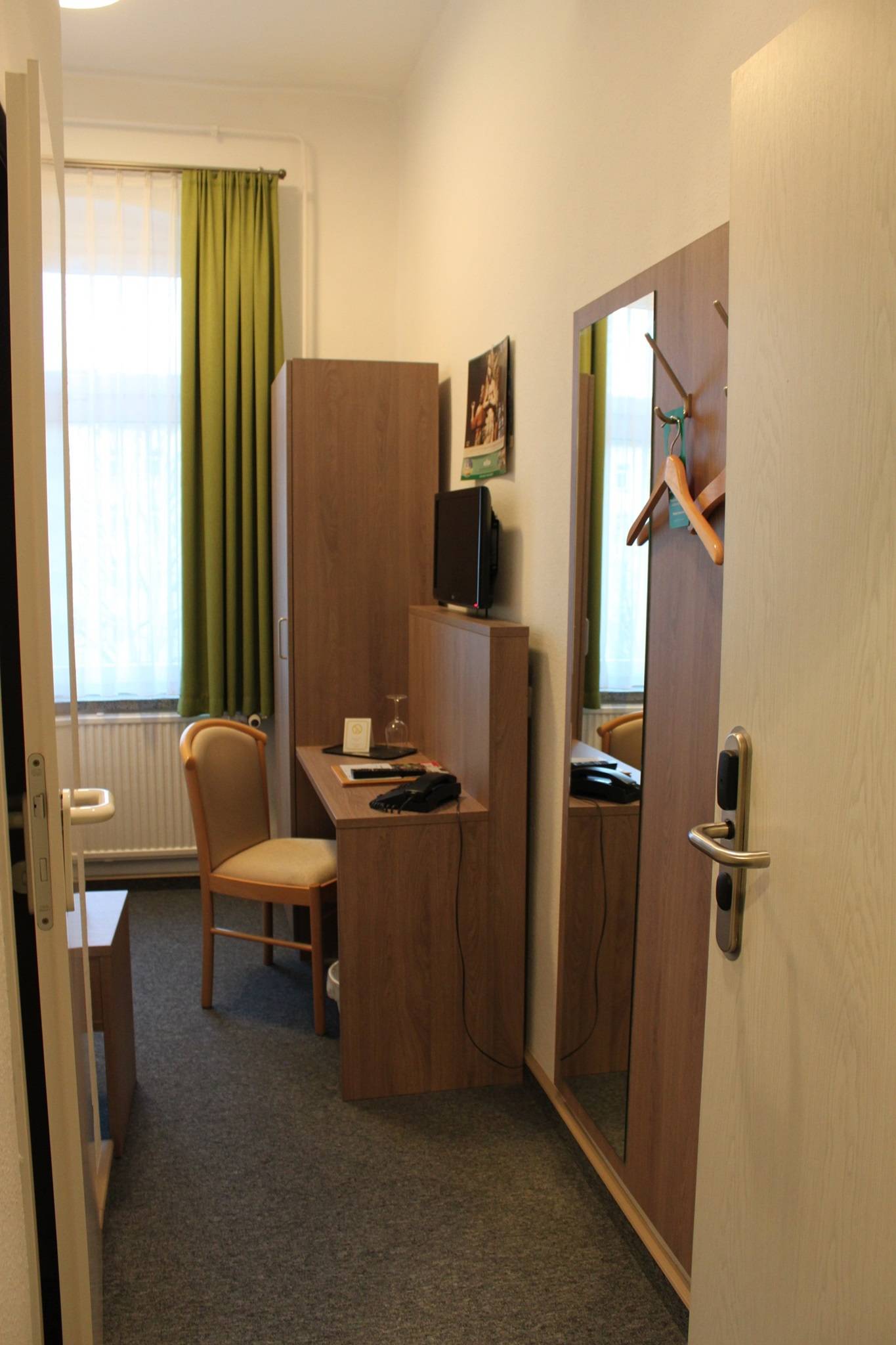 Monteur-Zimmer - Colditz - Hotel Sächsischer Hof e.K.