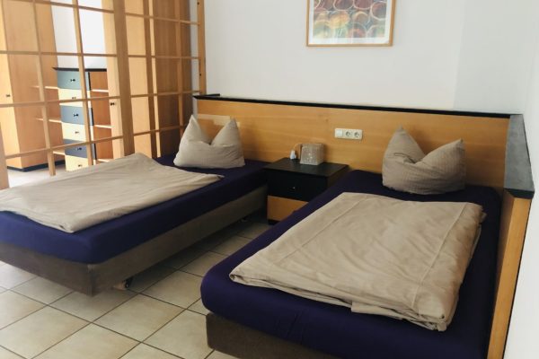 Monteur-Zimmer - Colditz - Apartmenthaus Home24